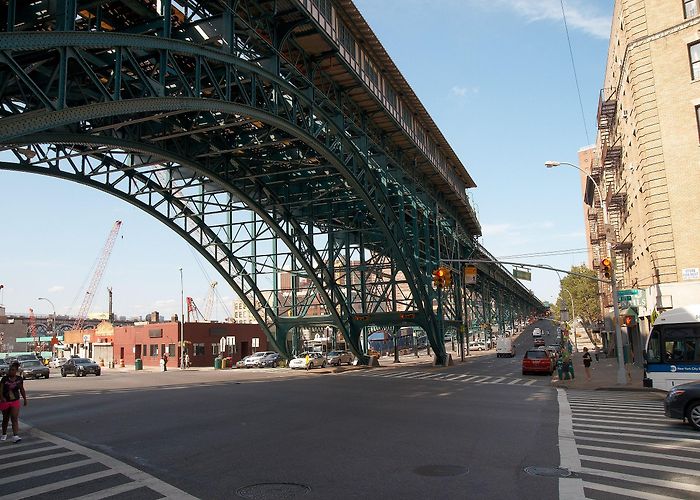 125th Street station (IRT Lenox Avenue Line) photo