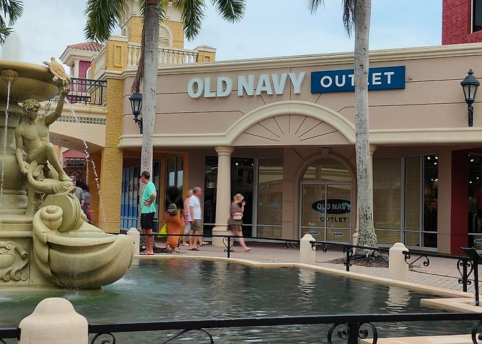 Miromar Outlets photo