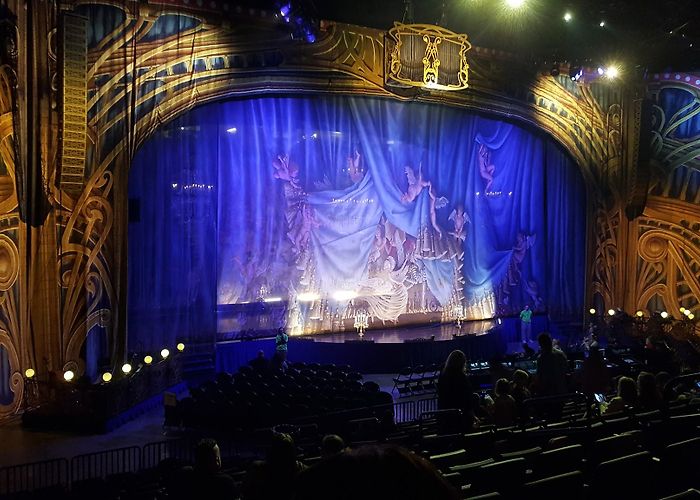 Pinnacle Bank Arena photo