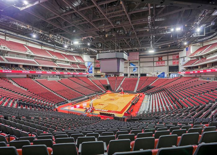 Pinnacle Bank Arena photo