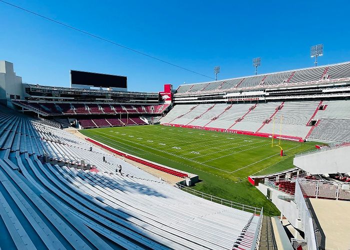Donald W. Reynolds Razorback Stadium photo