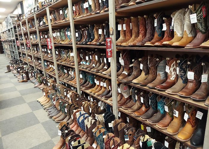 Tanger Outlets San Marcos photo