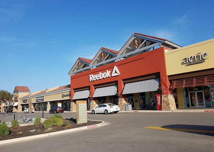 Tanger Outlets San Marcos photo