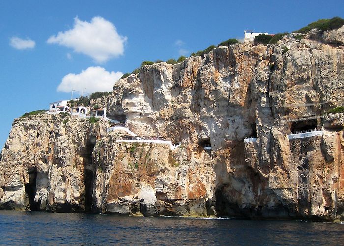 Cova d´en Xoroi Cova d'en Xoroi - Menorca - Arrivalguides.com photo