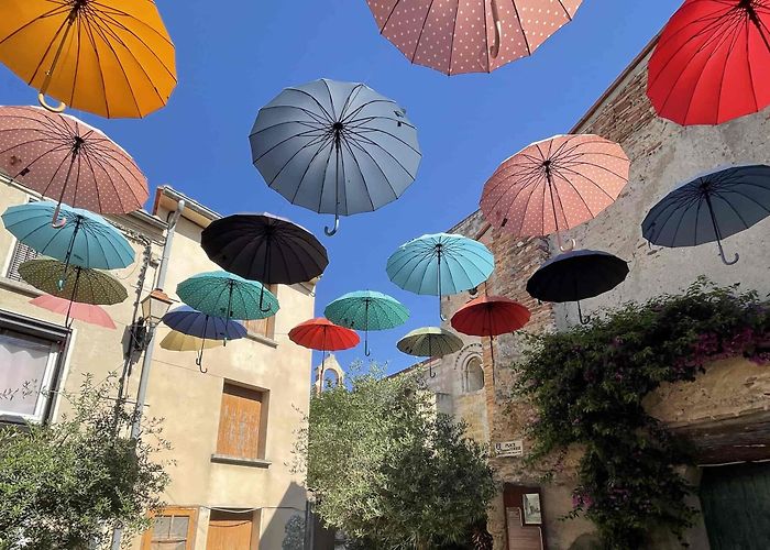 Notre-Dame-de-la-Mer The heart of the village of Sainte Marie la Mer - Sainte-Marie-la-Mer photo