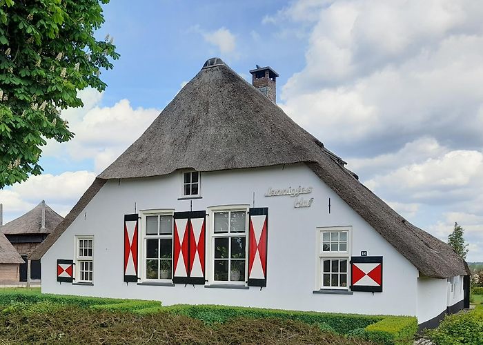 Kröller-Müller Museum Holanda - Reflexões da Segunda Guerra Mundial - passeio de ... photo