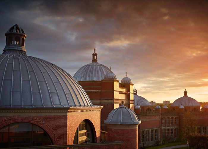 University of Birmingham University of Birmingham Hybrid Education Partnership | 2U photo