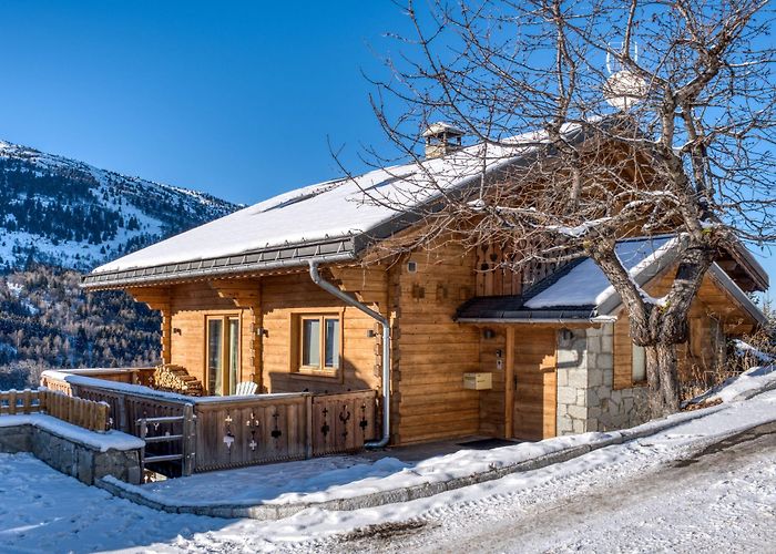 Roc de Fer Ski Lift Rental Luxury chalet Méribel Les Allues 8 Rooms 190 m² - Sotheby's ... photo