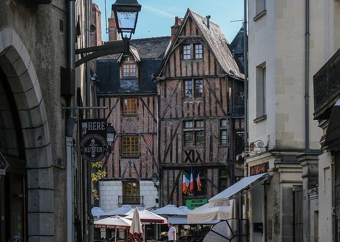 Place Plumereau Touring Tours — Tuljak! Travel Blog photo