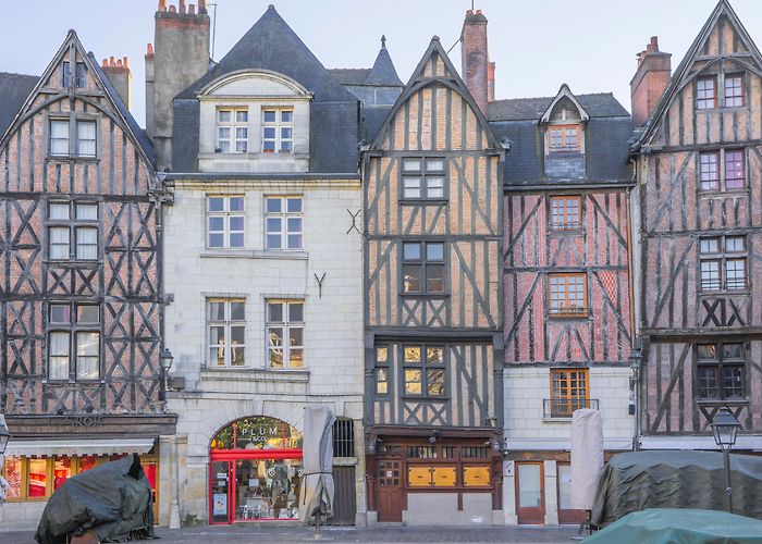 Place Plumereau Visiting the Loire Valley during a Pandemic | Je Parle Franglais photo