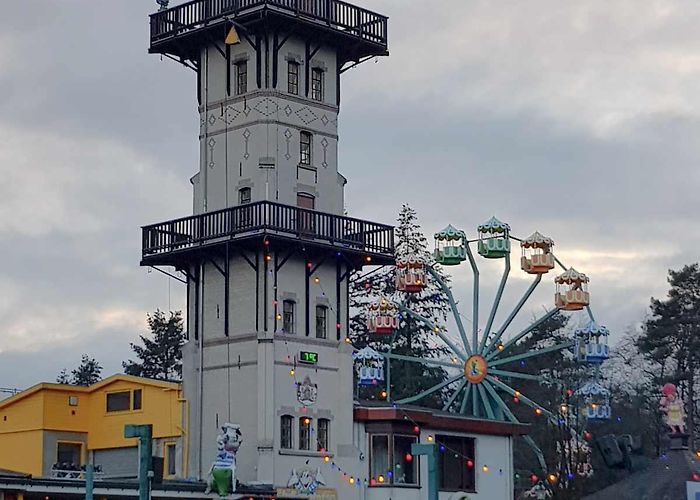 Koningin Juliana Toren Koningin Juliana Toren, Apeldoorn | Monumenten.nl photo