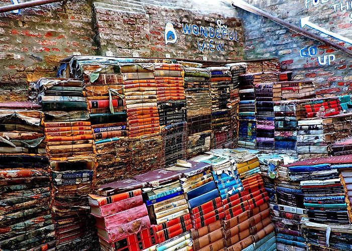 Libraria Aqua Alta Libreria Acqua Alta | Shopping in Venice photo