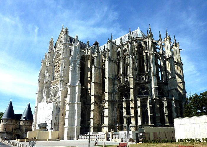 The Oise Departmental Museum Beauvais Cathedral Tours - Book Now | Expedia photo
