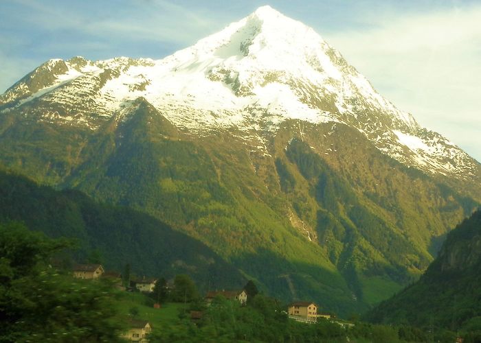 Luftseilbahn Amsteg Arnisee Visit Gurtnellen: 2024 Travel Guide for Gurtnellen, Uri | Expedia photo