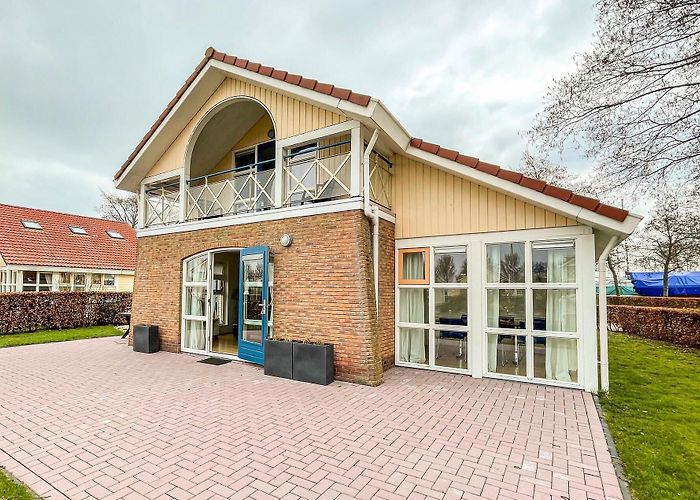 Gaasterland Golfclub Oudemirdum Vacation Homes: House Rentals & More | Vrbo photo