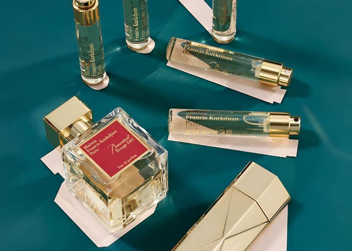 Maison Baccarat Maison Francis Kurkdjian Baccarat Rouge 540 Eau de Parfum Travel ... photo