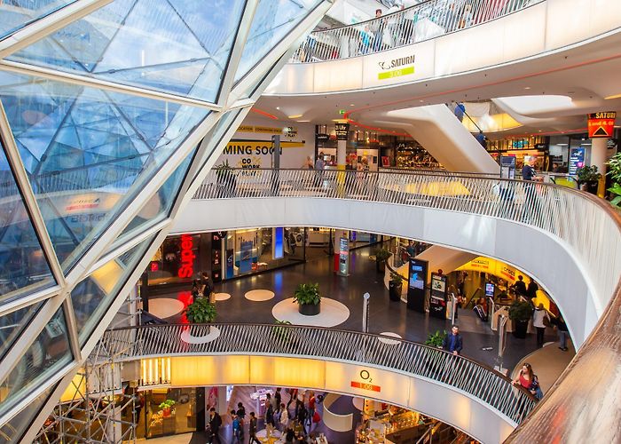 Zeilgalerie Visit Innenstadt: 2024 Innenstadt, Frankfurt Travel Guide | Expedia photo