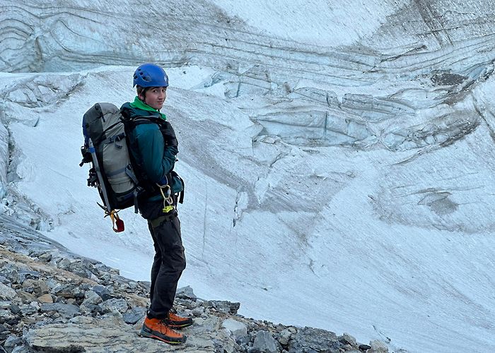 Lake O' Hara Lake O'Hara -> Abbot pass -> Fuhrmann Ledges -> Lake Louise : r ... photo
