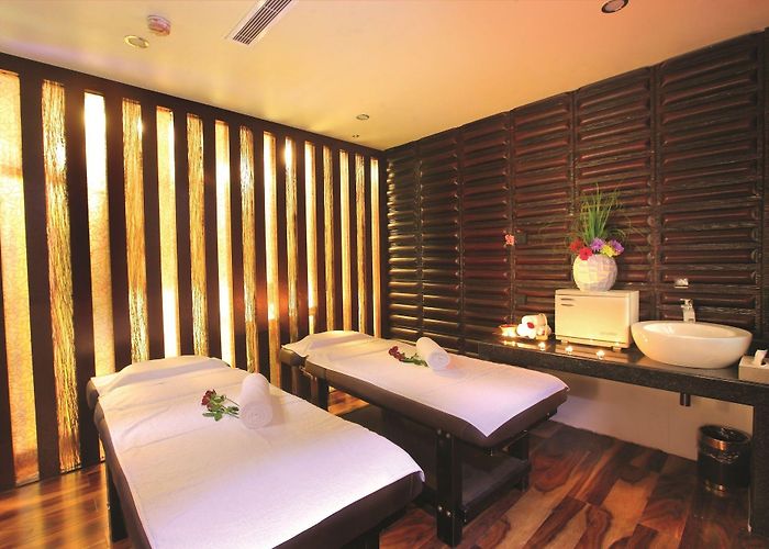 Nehru Trophy Finishing Point Ramada Alleppey - Travel Gay photo