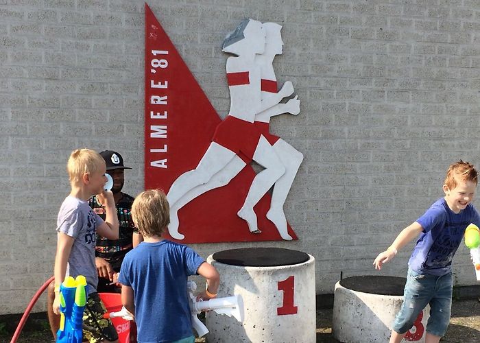 Fanny Blankers-Koen Gratis zomerpret op sportpark Fanny Blankers-Koen - Almere DEZE ... photo