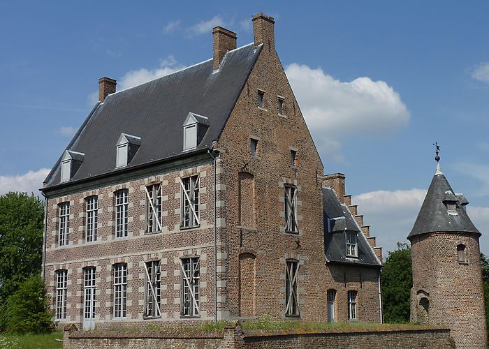 Moeskroen / Mouscron Chateau des Comtes de Mouscron Tours - Book Now | Expedia photo