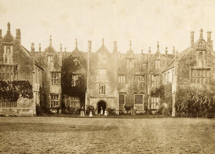 Barrington Court Barrington Court's history | Somerset | National Trust photo