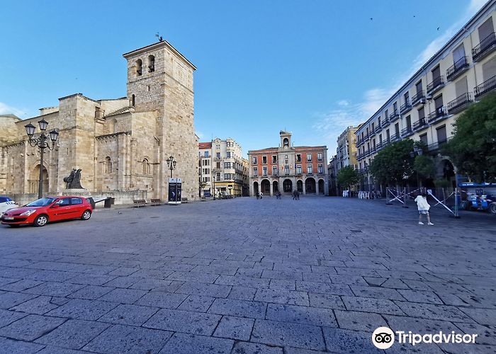 Plaza Mayor Plaza Mayor: Photos, Map & Reviews [2024] | Trip.com photo