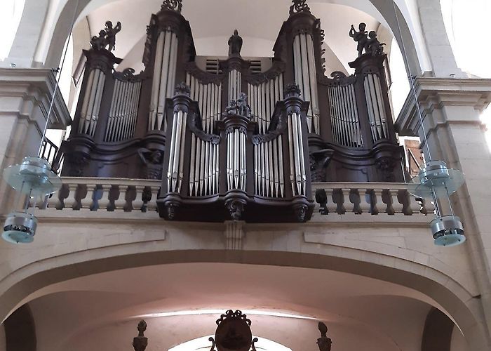 Presbytère de Saint Georges Vesoul. Visite guidée Saint-Georges, une église et son presbytère ... photo