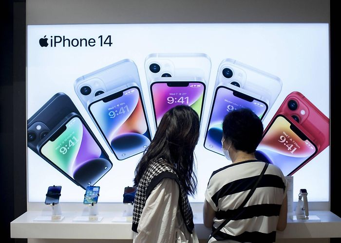 Apple Head Office Sydney Apple plans to drop key Broadcom chip to use in-house design - The ... photo