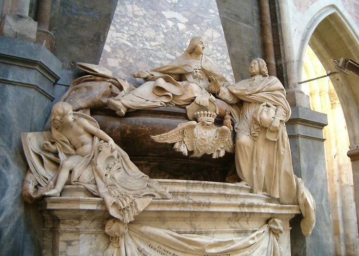 Musée de la Draperie Vienne Cathedral Tours - Book Now | Expedia photo