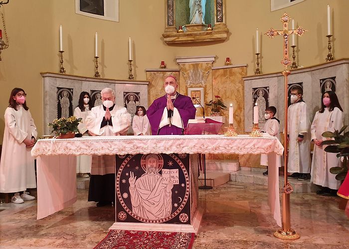 Stazione di Osimo Iniziata la visita pastorale dell'Arcivescovo nella Parrocchia ... photo