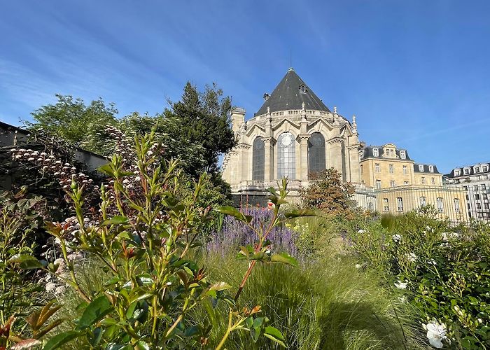 Issy-les-Moulineaux photo