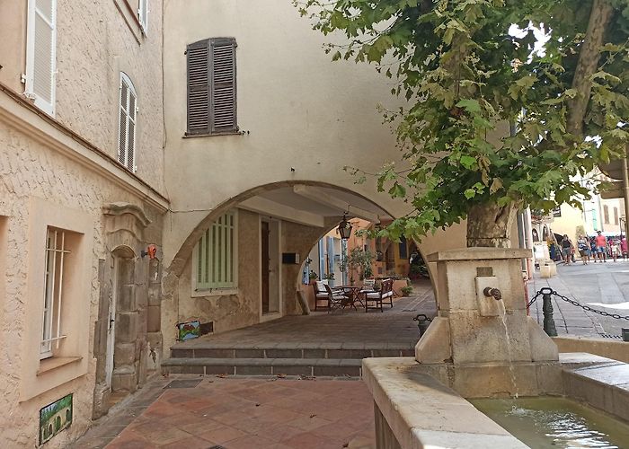 Roquebrune-sur-Argens photo