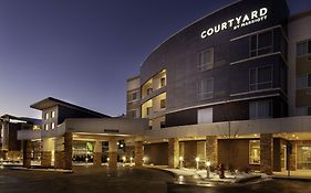 Courtyard By Marriott St. Louis West County Hotel Exterior photo