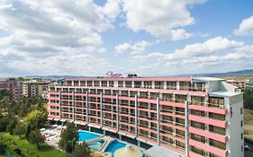 Flamingo Hotel Pantai Sunny Exterior photo