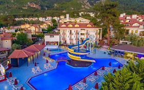 Sunshine Holiday Resort Oludeniz Exterior photo