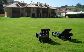 Hotel Apartamentos La Hortona Soto de Luina Exterior photo