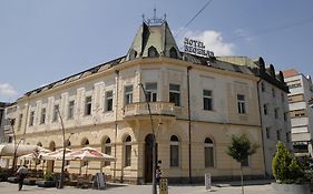 Hotel Beograd Cacak Exterior photo