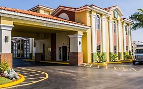 Quality Inn Airport - Cruise Port Tampa Exterior photo