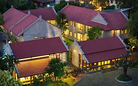 Chu Hotel Chiang Mai Exterior photo
