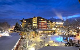 Hotel Latini Zell am See Exterior photo