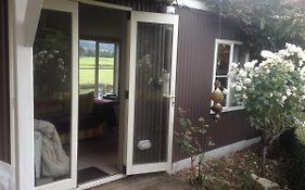 Tahakopa Lodge - Cabin Exterior photo
