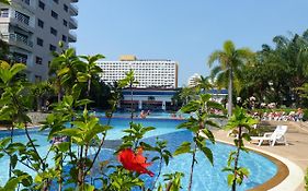 View Talay 2 A Aparthotel Pantai Jomtien Exterior photo