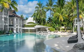 Peppers Beach Club Hotel Port Douglas Exterior photo