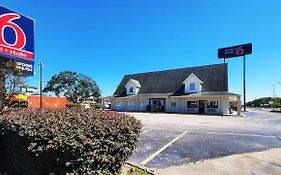 Studio 6 Webster Tx Houston Nasa Lake Hotel Exterior photo