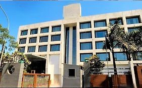 The Fern Residency, Subhash Bridge, Ahmedabad Hotel Exterior photo