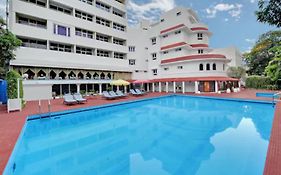 Ambassador Pallava Hotel Chennai Exterior photo