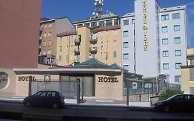 Ih Hotels Milano St. John Sesto San Giovanni Exterior photo