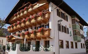 Hotel Goldene Rose Monguelfo-Tesido / Welsberg-Taisten Exterior photo