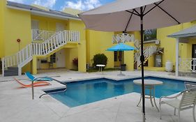 Sun Fun Hotel Nassau Exterior photo